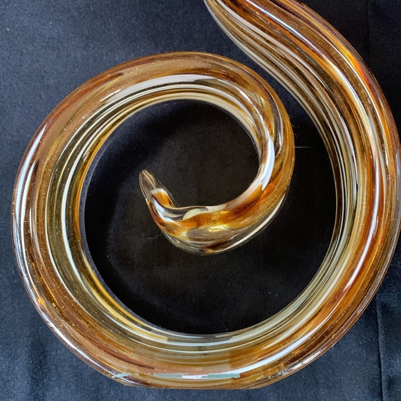 Vintage HQT Murano Style Swirl  (12") Amber Gold Glass Ribbon Sculpture - Picture 6 of 12
